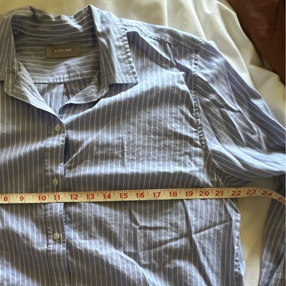 Everlane Silky Cotton Relaxed Shirt - Picture 5 of 6